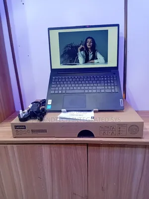 New Laptop Lenovo IdeaPad 110 8GB Intel Celeron SSD 256GB