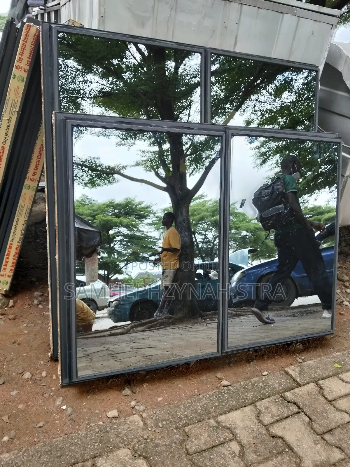 Frameless Windows