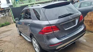 Mercedes-Benz GLE-Class GLE 350d 4MATIC 2017 Gray