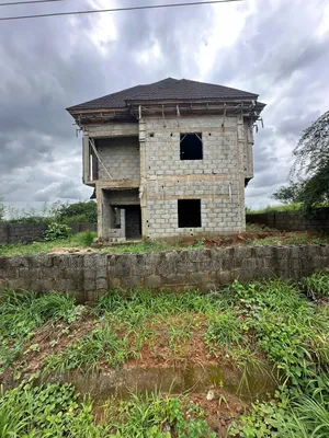 4bdrm Duplex in In An Estate for sale