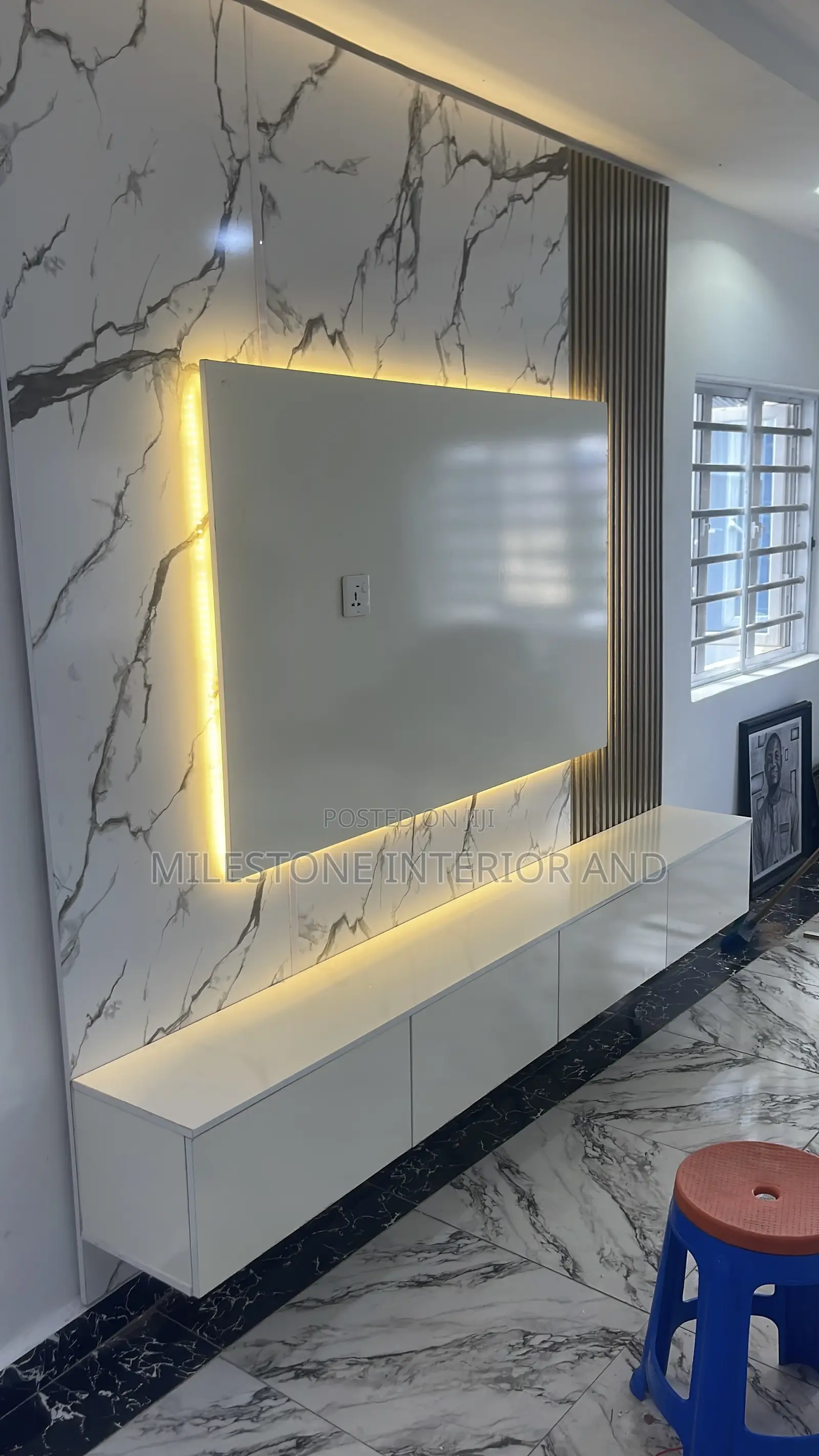 Stylish Luxe Tv Console With Side Flutter Panels Complimented Led
