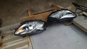 Gle350 2017 Set of Non Charger Headlight
