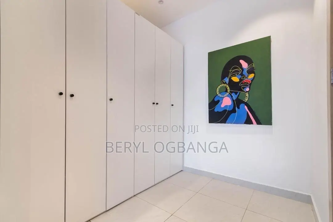 Beautiful and Luxurious 2 Bedroom Apartment