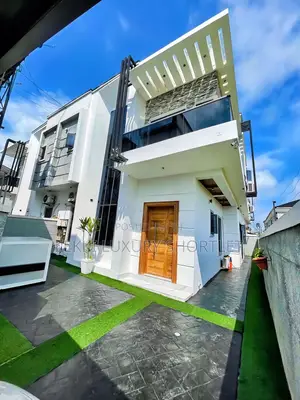 4 Bedroom Self Compound Shortlet