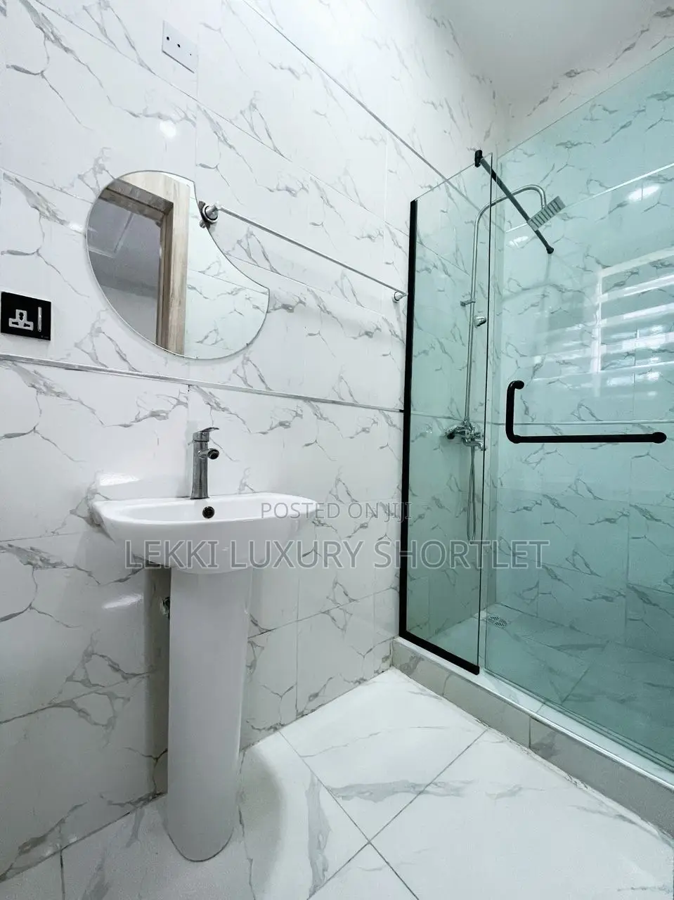 4 Bedroom Self Compound Shortlet