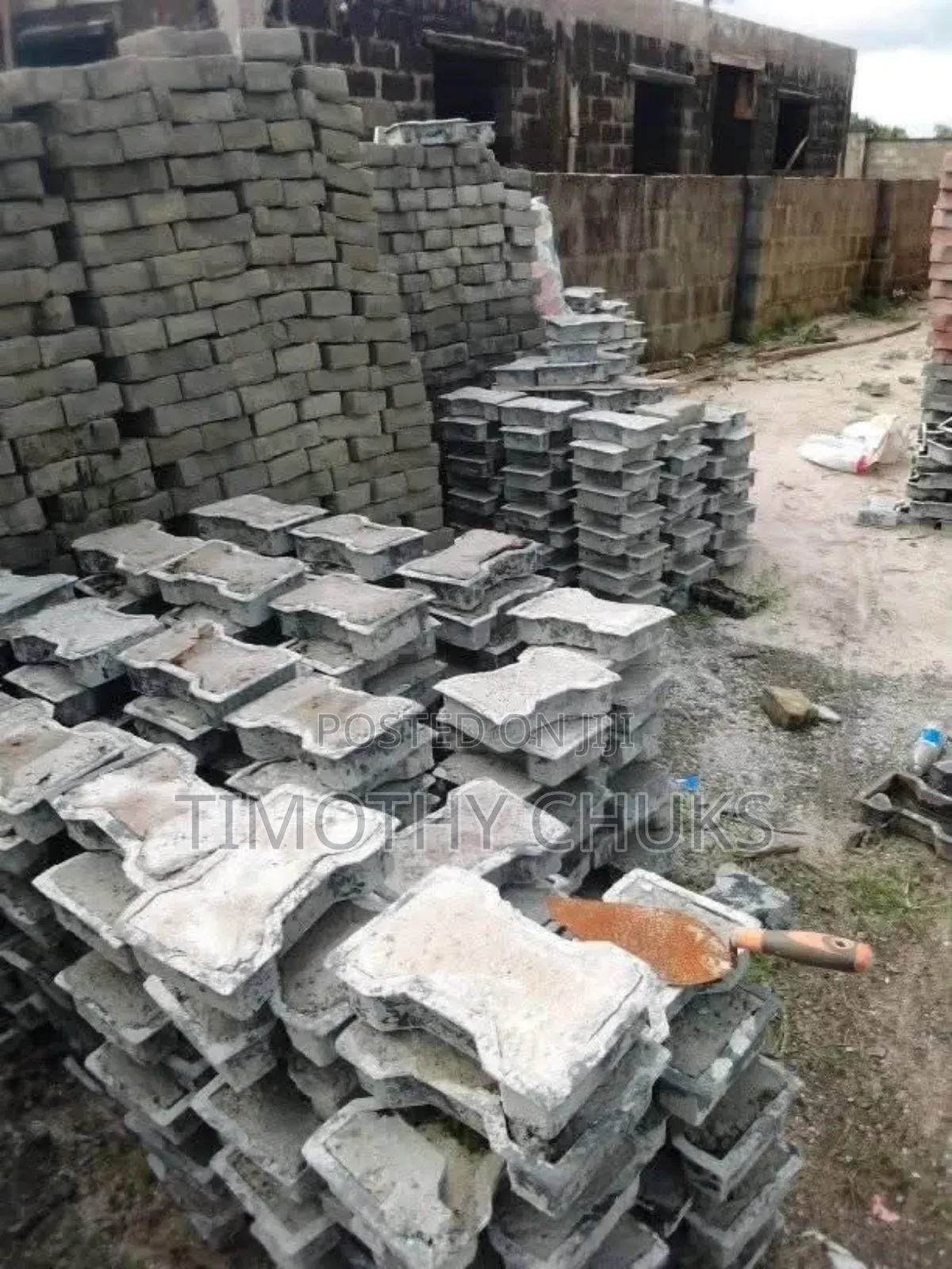 Truly Sold Interlock Stone