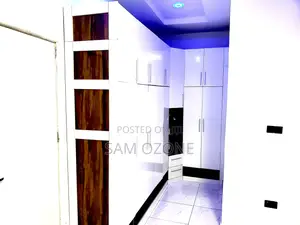 Beautiful 5 Bedroom Duplex