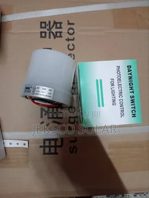 Photocell Electric Lightening Daynight Switch.