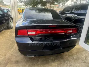 Dodge Charger 2013 Blue