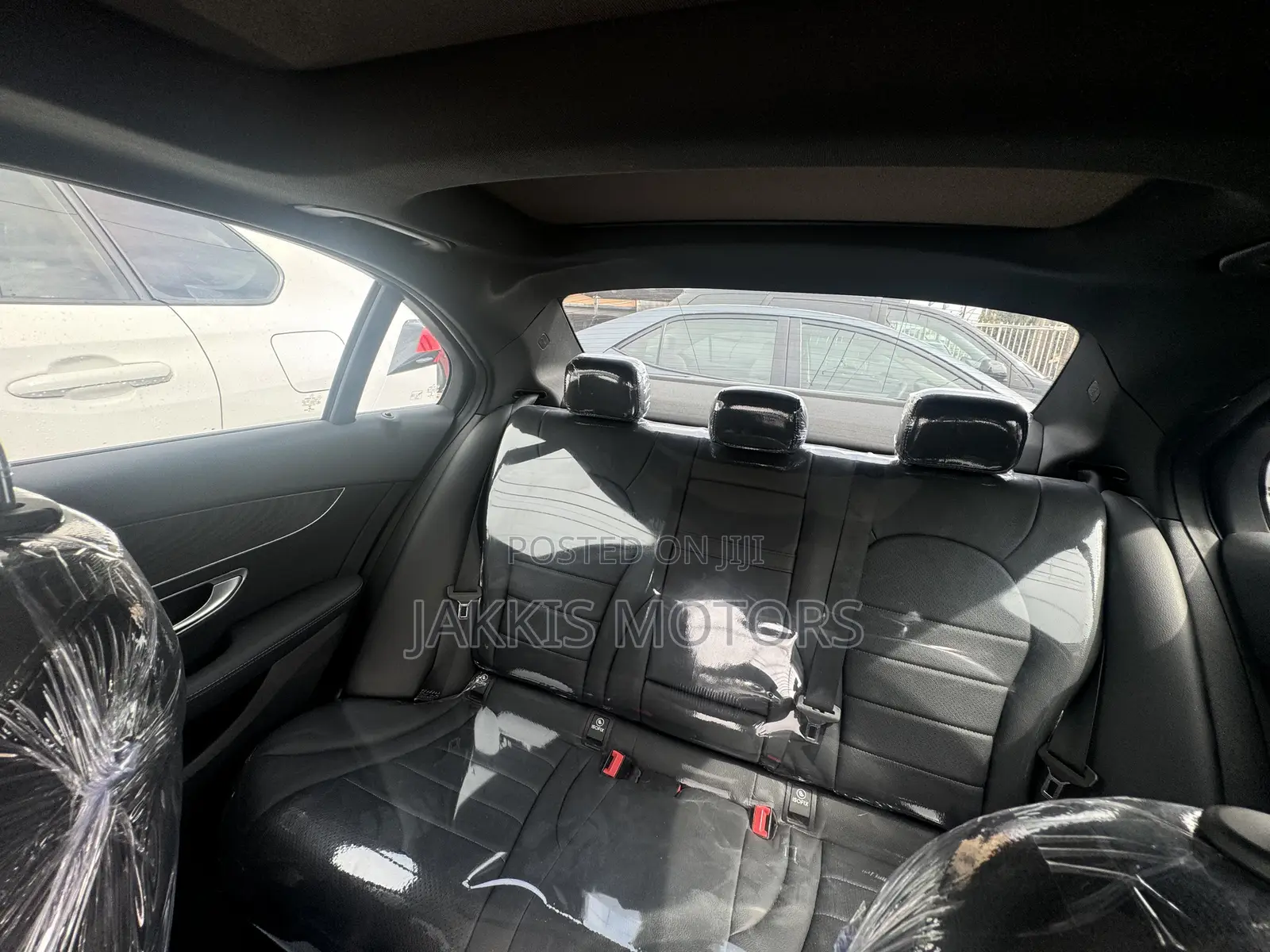 Mercedes-Benz C300 2020 Black