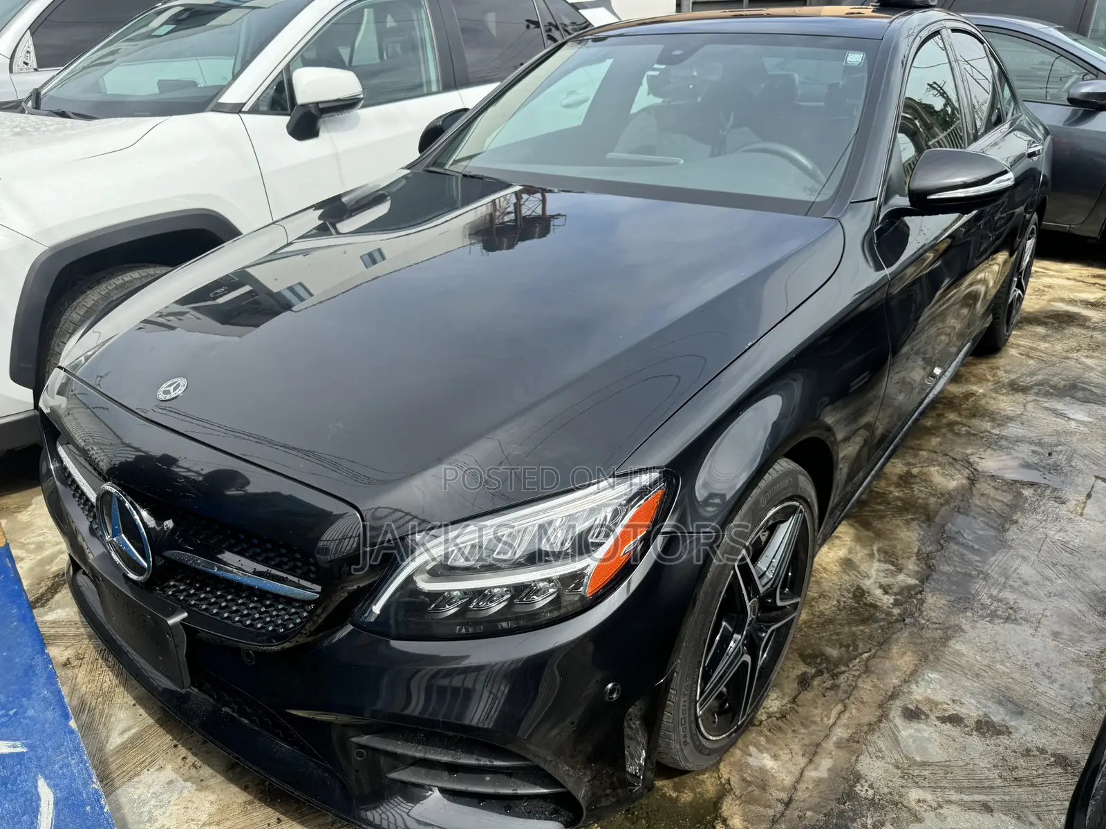Mercedes-Benz C300 2020 Black