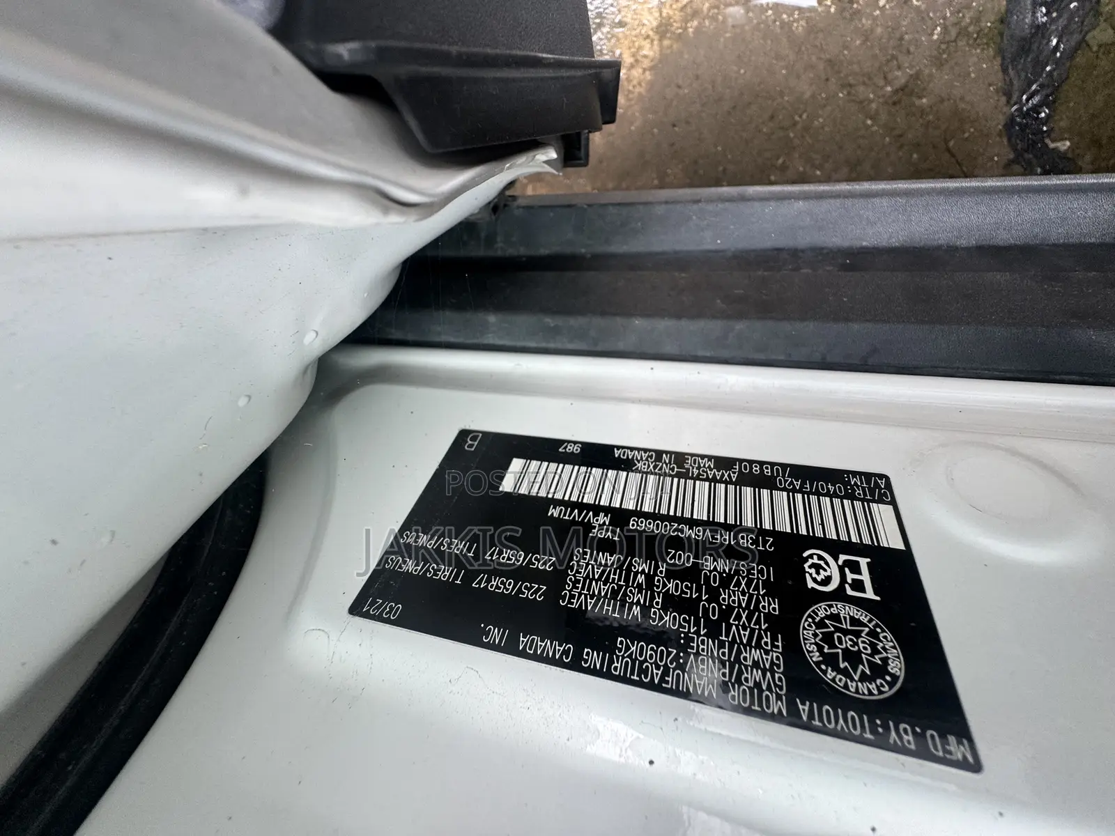 Toyota RAV4 2021 White