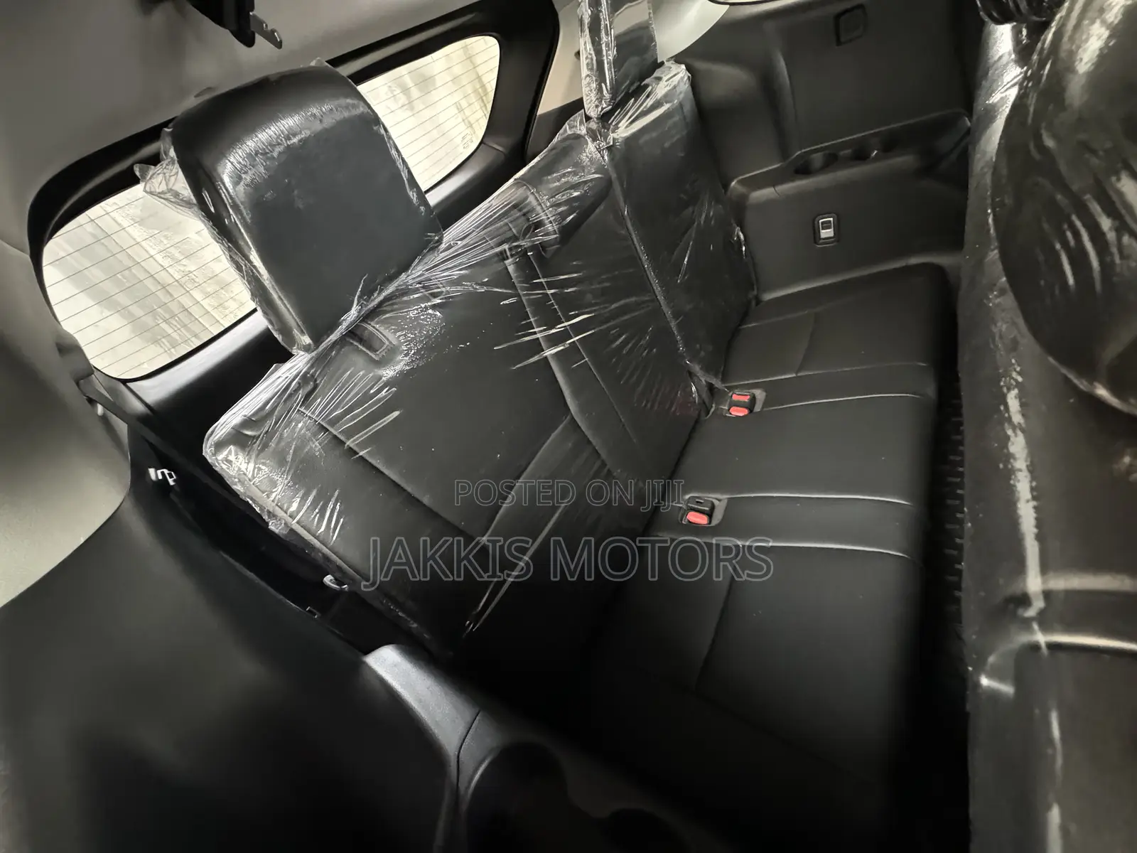 Toyota Highlander 2022 Red