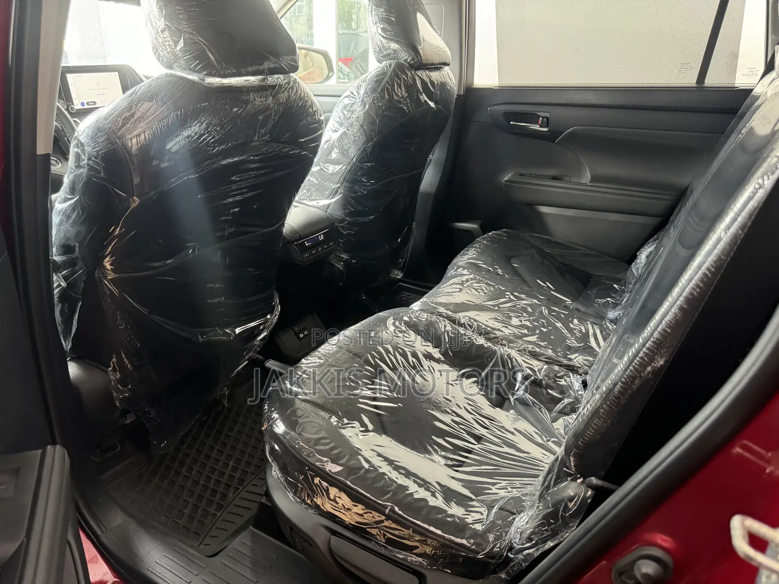 Toyota Highlander 2022 Red