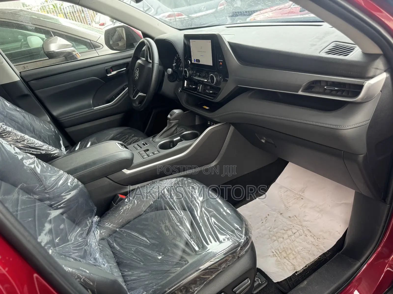 Toyota Highlander 2022 Red