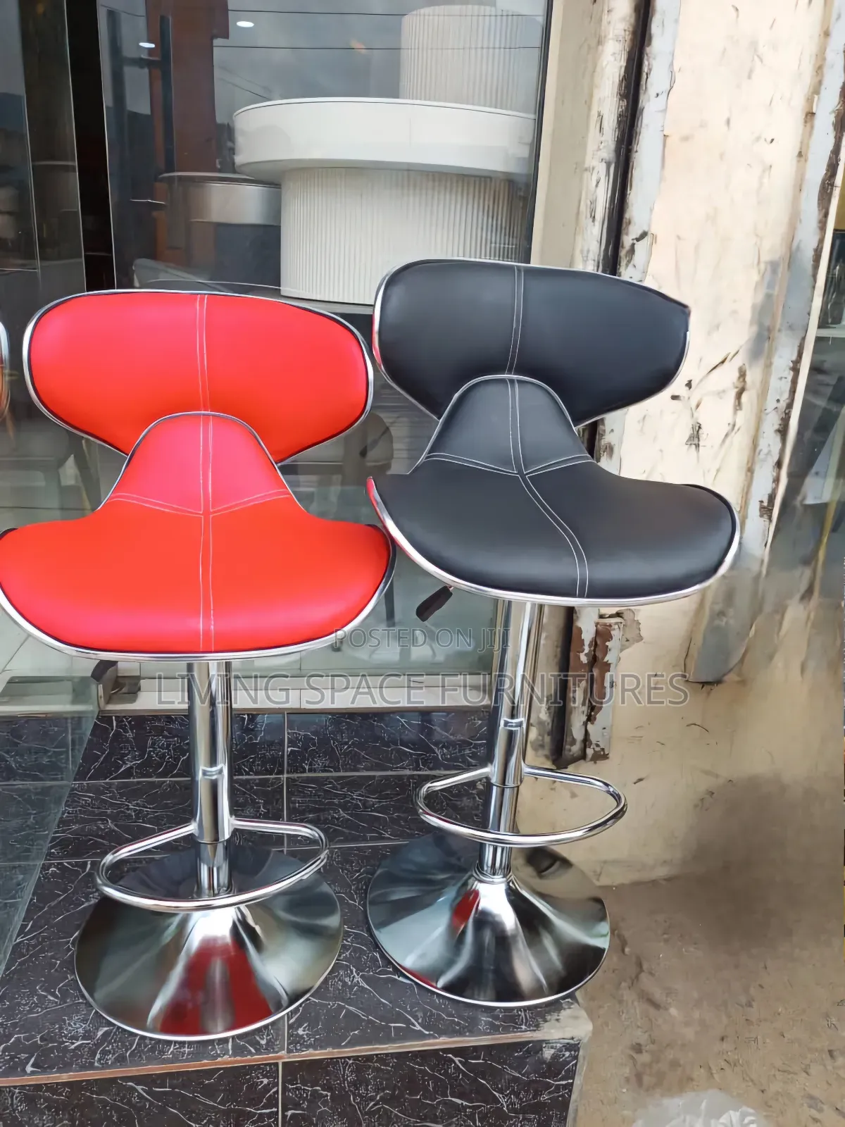 Adjustable Wine Bar Stools