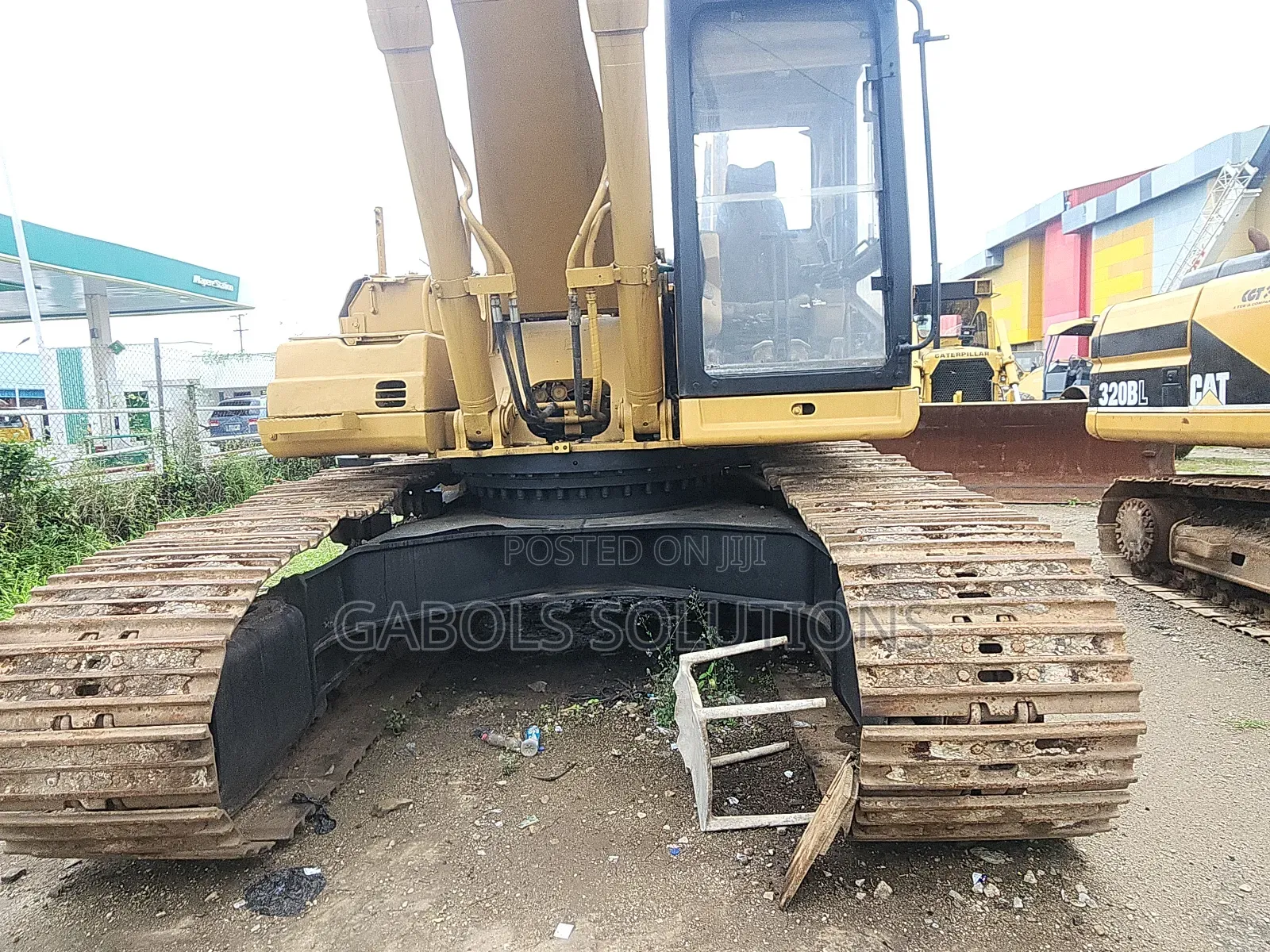 Tokunbo Caterpillar Excavator 330bl for Hire