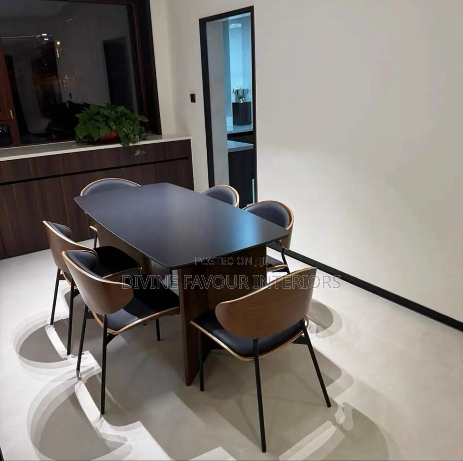 Luxury Dining Sets