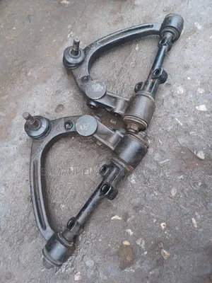 Front Upper Arm Toyota Hiace and Hummer Bus