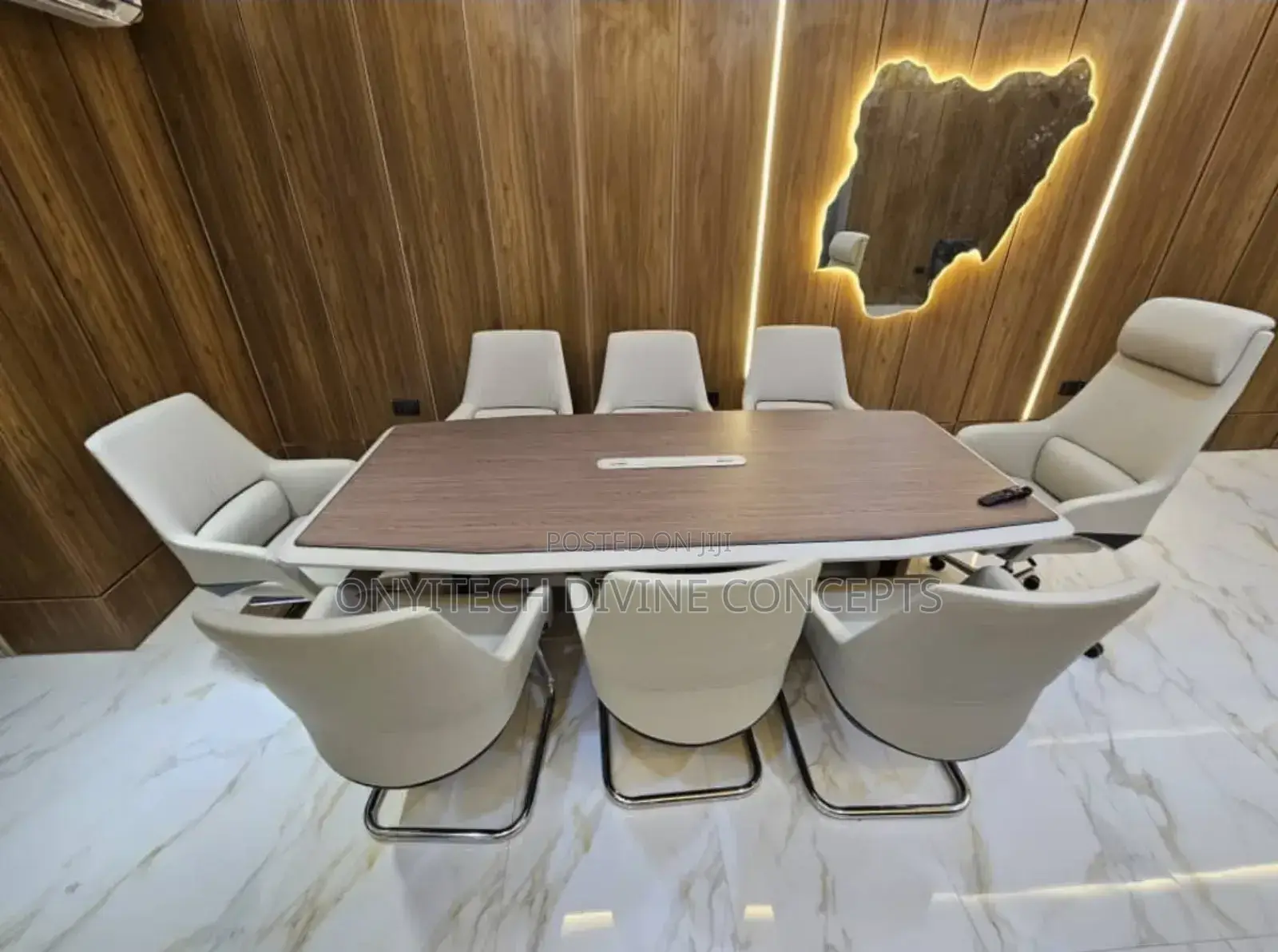 Executive Office Conference Set 8 Seaters 080