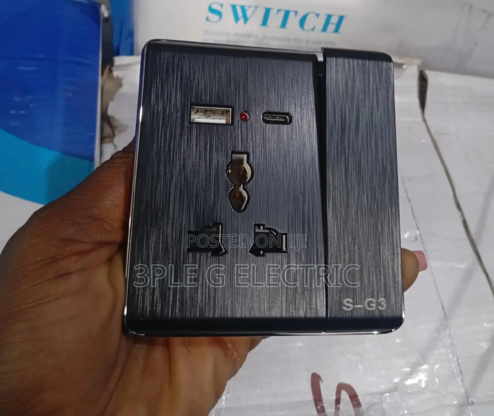 13amps Single Usb and Type C Switch