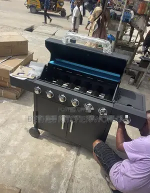 4 Burner Barbecue Grill