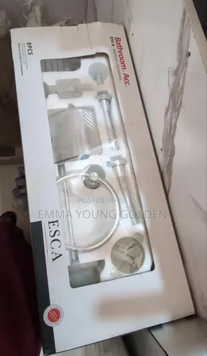 8 Pieces Esca England Bathroom Accessories