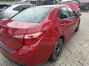 Toyota Corolla LE 4dr Sedan (1.8L 4cyl CVT) 2017 Red