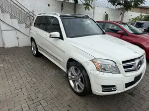 Mercedes-Benz GLK-Class 350 4MATIC 2011 Off white