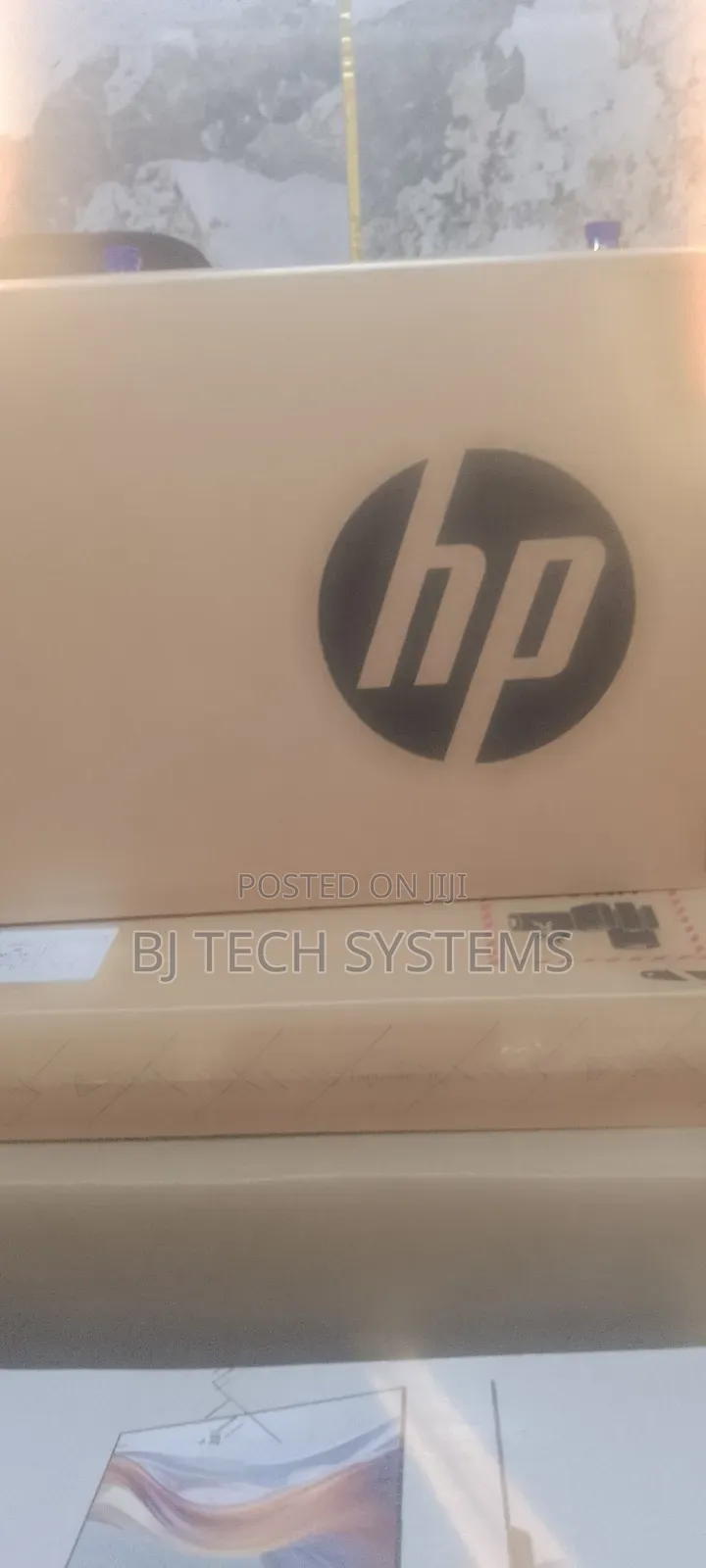 New Laptop HP 14S 4GB Intel Core I3 SSD 256GB