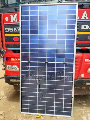 650watt Jinko Solar Panel 144 Cells Halfcut