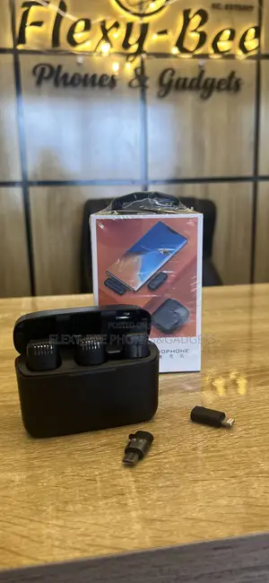 Wireless Phone Microphone With Noise Cancellation