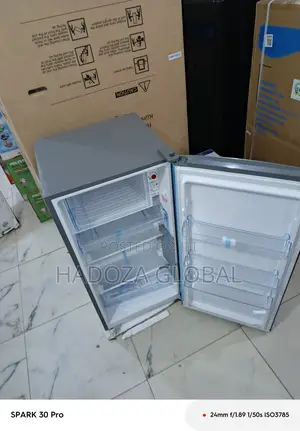 Trusted Skyrun 160l Fridge – Sleek & Compact Design