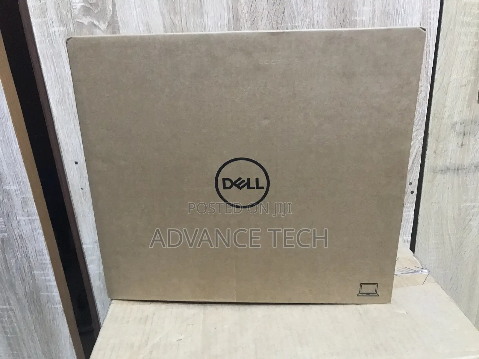 New Laptop Dell Vostro 3400 4GB Intel Core I3 SSD 256GB