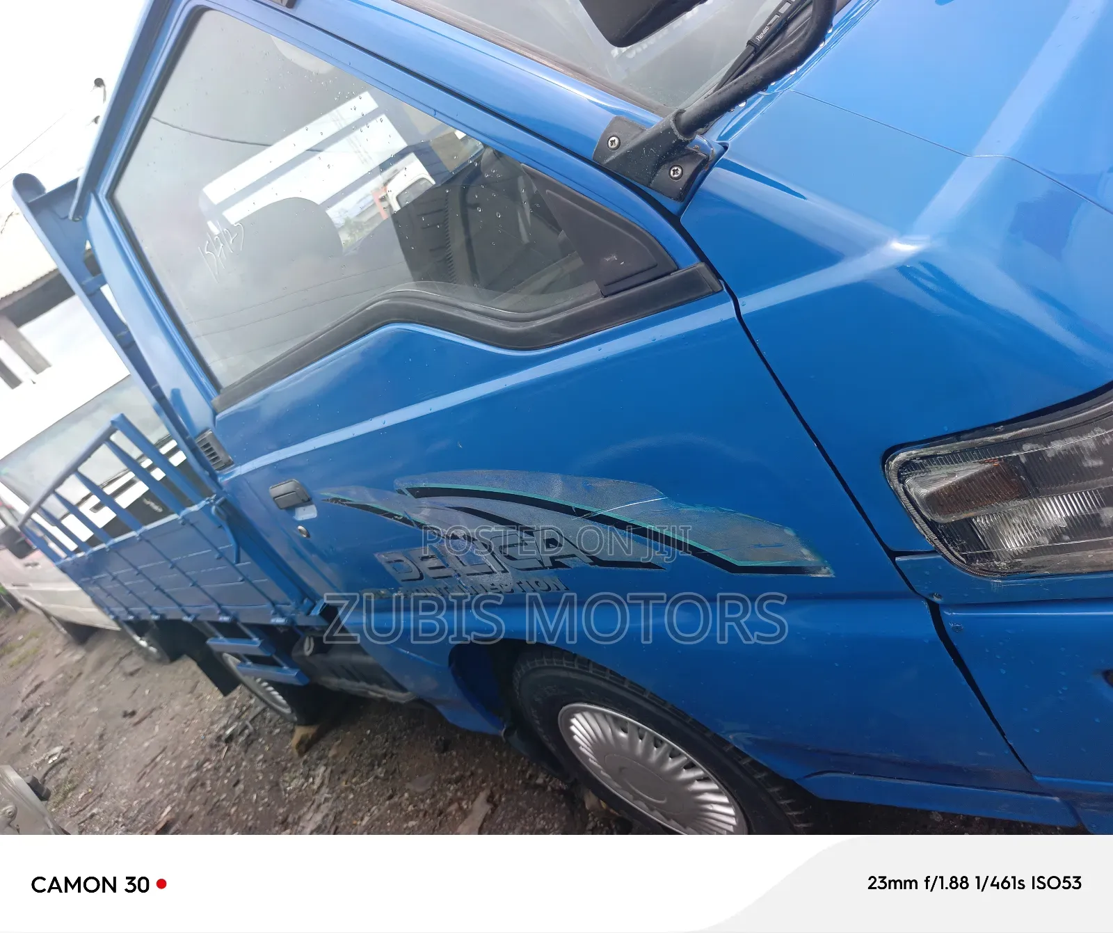 Mitsubishi Delica 2005 Blue
