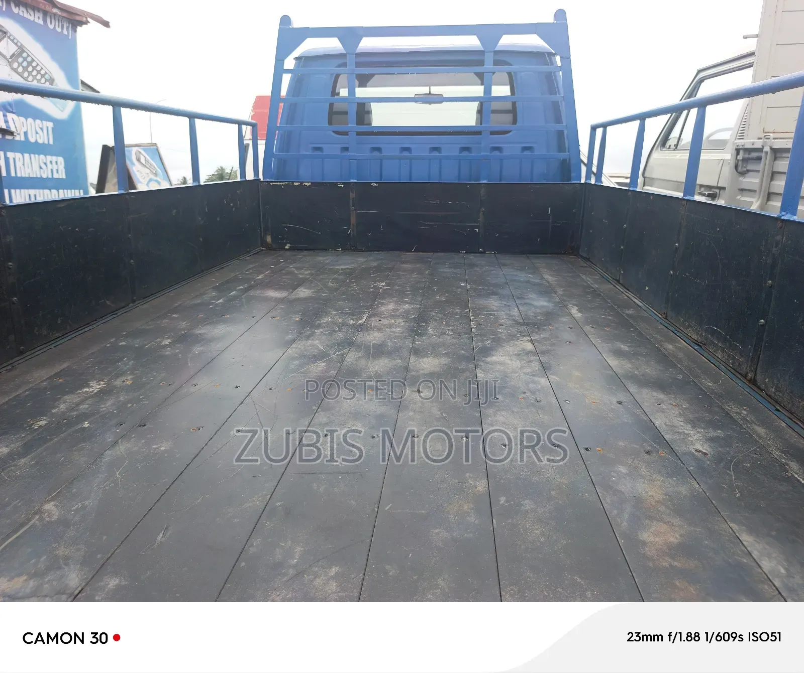 Mitsubishi Delica 2005 Blue