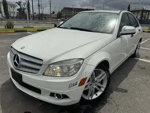 Mercedes-Benz C300 2009 White
