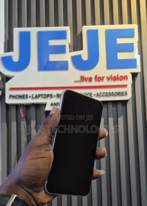 Apple iPhone XR 64 GB Silver