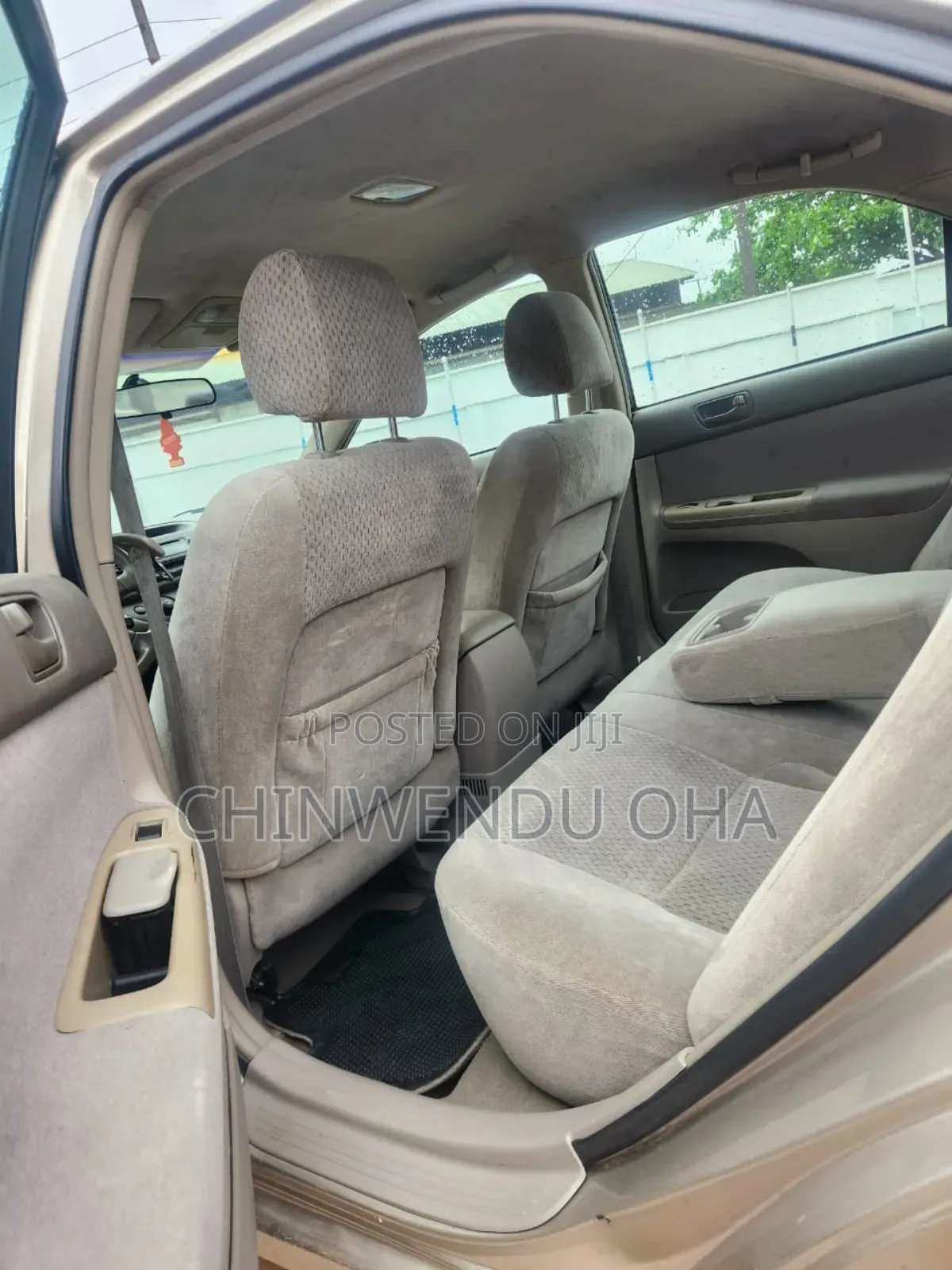 Toyota Camry 2004 Gold