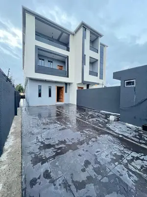 Furnished 5bdrm Duplex in Lekki, Phase 1 for sale