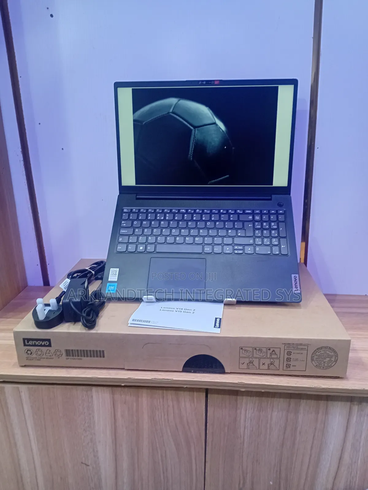 New Laptop Lenovo IdeaPad 330C 8GB Intel Celeron SSD 512GB