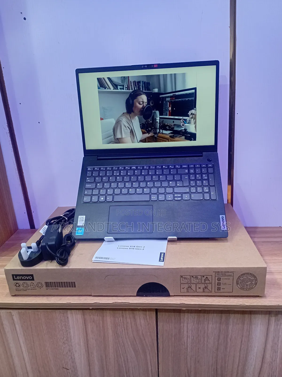 New Laptop Lenovo IdeaPad 330S 8GB Intel Celeron SSD 512GB