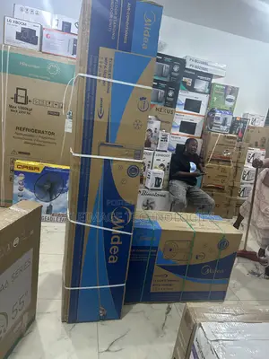 Midea Inverter – Ai-Powered Comfort, 2 Ton