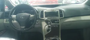 Toyota Venza 2012 Silver