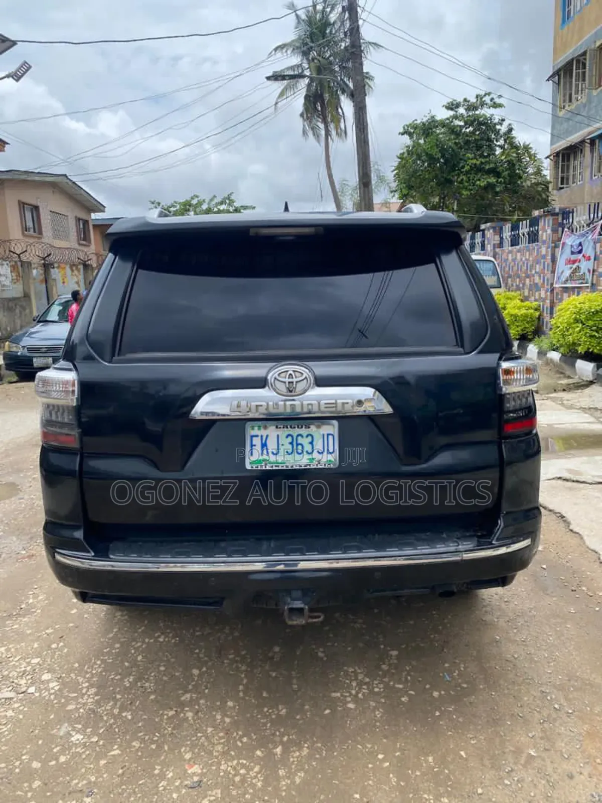 Toyota 4-Runner SR5 4WD 2012 Black