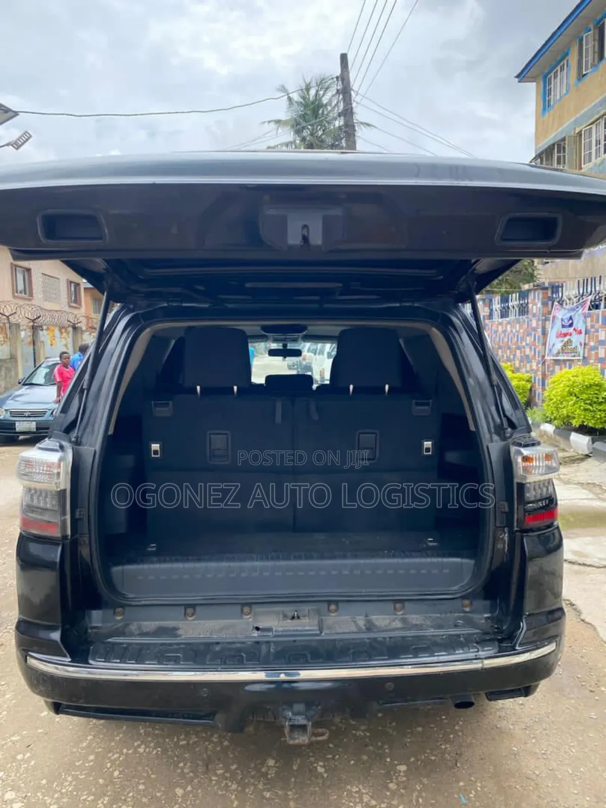 Toyota 4-Runner SR5 4WD 2012 Black