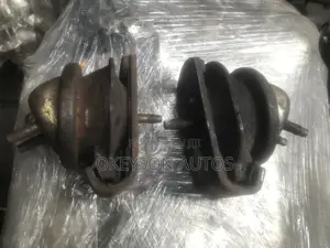 Engine Seat for Nissan Pathfinder-Frontier Vg3.3 Model 1996-2000