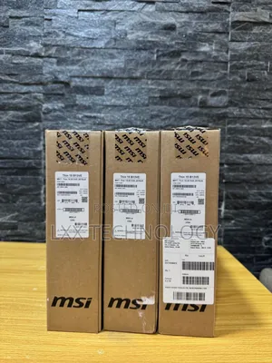 New Laptop MSI 16GB Intel Core i7 SSD 512GB