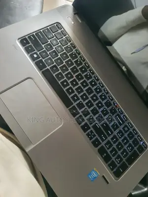 Laptop HP Envy 17t 8GB Intel Core I7 HDD 256GB