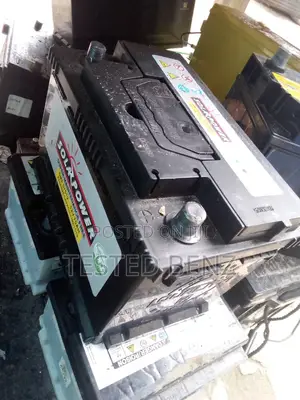 Battery Mercedes Benz Available